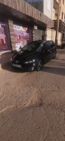 voitures-volkswagen-golf-6-2013-caractere-bouinan-blida-algerie