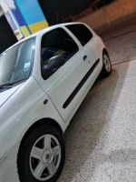 voitures-renault-clio-2-2002-chlef-algerie