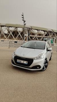 سيارات-peugeot-208-2017-gt-line-بئر-الجير-وهران-الجزائر