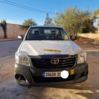 voitures-toyota-hilux-2012-tissemsilt-algerie