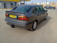 voitures-renault-laguna-1-1998-ain-el-hadjel-msila-algerie