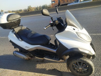 motos-et-scooters-piaggio-mp3-250-2009-sidi-moussa-alger-algerie