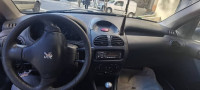 voitures-peugeot-206-2004-blida-algerie