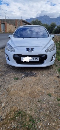 سيارات-peugeot-308-2013-sportium-تيزي-وزو-الجزائر
