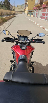 motos-et-scooters-yamaha-mt09-tracer-mt-09-2015-blida-algerie