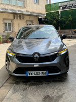 voitures-renault-clio-5-2024-evolution-bordj-el-kiffan-alger-algerie