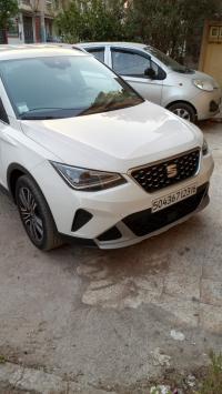 سيارات-seat-arona-2023-experience-بئر-خادم-الجزائر