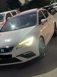 voitures-seat-leon-2019-beats-bouira-algerie