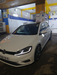 voitures-volkswagen-golf-7-2018-carat-zeralda-alger-algerie