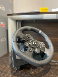 Logitech G923 TrueForce PS & PC + shifter