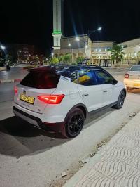 سيارات-seat-arona-2022-fr-عين-مليلة-أم-البواقي-الجزائر