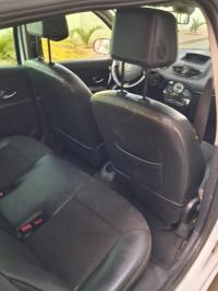 voitures-renault-clio-3-2012-oran-algerie