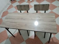 كراسي-tables-et-chaises-pour-ecole-أبي-يوسف-تيزي-وزو-الجزائر