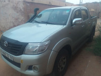 voitures-toyota-hilux-2012-ain-salah-in-algerie