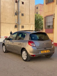 Renault Clio 3 2010 Exception