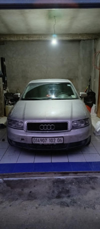 voitures-audi-a4-2002-timezrit-bejaia-algerie