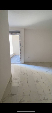 appartement-vente-f4-alger-cheraga-algerie