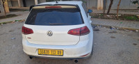 voitures-volkswagen-golf-7-2013-blida-algerie