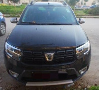 voitures-dacia-sandero-2017-stepway-ouled-yaich-blida-algerie