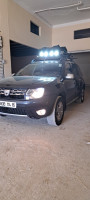 tout-terrain-suv-dacia-duster-2014-baroudeur-douera-alger-algerie