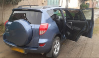 voitures-toyota-rav4-2009-alger-centre-algerie