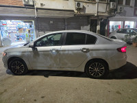 voitures-fiat-tipo-sedan-2023-life-alger-centre-algerie