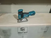 scie sauteuse sans fil 135mm - MAKITA DJV181 SOLO (BL-England)