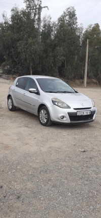 voitures-renault-clio-3-2010-night-day-bab-ezzouar-alger-algerie