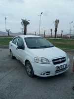 voitures-chevrolet-aveo-4-portes-2011-biskra-algerie