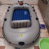 À VENDRE MARINER 4 AVEC MOTEUR 3,5 CH