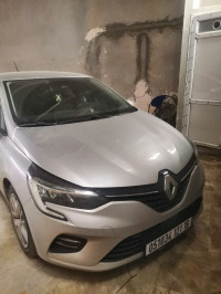 voitures-renault-clio-5-2021-bussines-bouinan-blida-algerie