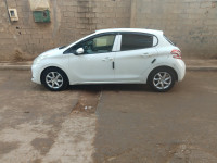 voitures-peugeot-208-2013-fouka-tipaza-algerie