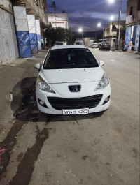 voitures-peugeot-207-2012-sportium-chlef-algerie