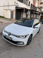 voitures-volkswagen-golf-8-2023-style-plus-el-khroub-constantine-algerie