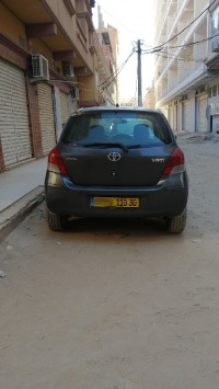 voitures-toyota-yaris-2010-hassi-messaoud-ouargla-algerie