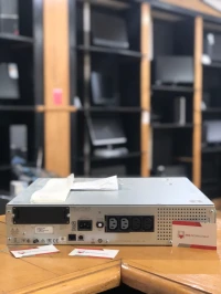 ONDULEUR APC SMART-UPS 750VA LCD RM 230V (RACKABLE)