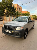 voitures-toyota-hilux-2013-sehailia-mascara-algerie