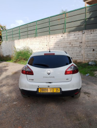 voitures-renault-megane-3-2012-khemis-el-khechna-boumerdes-algerie