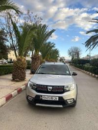 voitures-dacia-sandero-2018-stepway-beni-slimane-medea-algerie