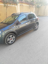 voitures-dacia-sandero-2019-stepway-privilege-bou-ismail-tipaza-algerie