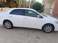 voitures-toyota-corolla-2012-ouargla-algerie