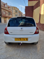 voitures-renault-clio-campus-2014-bye-ain-beida-oum-el-bouaghi-algerie