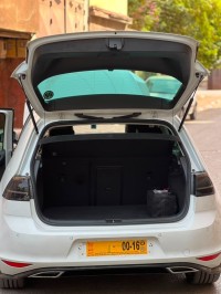 سيارات-volkswagen-golf-7-2017-الكاليتوس-الجزائر