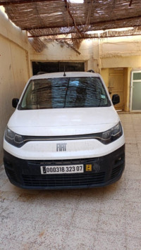 voitures-fiat-doblo-2023-touggourt-algerie