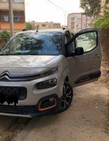 voitures-citroen-berlingo-2021-xtr-es-senia-oran-algerie