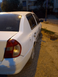 voitures-renault-clio-classique-2008-meftah-blida-algerie