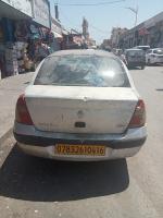 berline-renault-clio-classique-2004-les-eucalyptus-alger-algerie