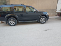 voitures-nissan-pathfinder-2008-batna-algerie