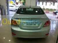 LUNETTE ARRIERE HYUNDAI ACCENT RB  4 P