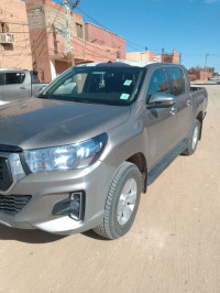 voitures-toyota-hilux-2020-adrar-algerie